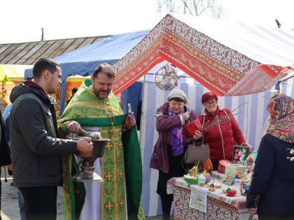 В Волоконовском благочинии прошла благотворительная акция «Вербная ярмарка»