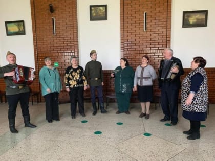 Музыкальный вечер «Эти песни спеты на войне» прошёл в ЦКР села Скородное губкинской территории