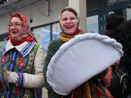 Шебекинцы порадовали гостей фестиваля вкуснейшими варениками