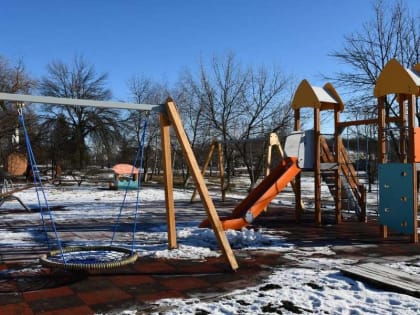 В селе Божково Алексеевского городского округа завершилось строительство детской площадки