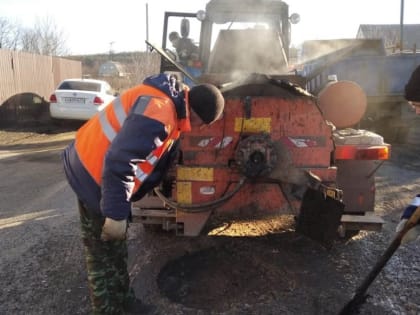 Ямочный ремонт продолжился на улицах Губкинского горокруга