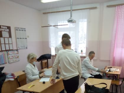 28 февраля на территорию с.Ивановка был выезд врачей-специалистов для проведения медицинского осмотра несовершеннолетних детей