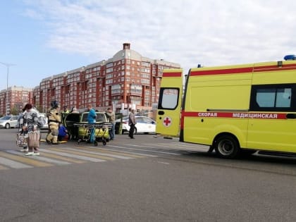 В Старом Осколе после ДТП на перекрёстке пострадала  66-летняя женщина