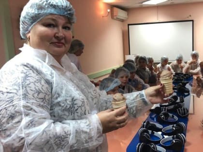 Ракитянские школьники посетили фабрику мороженого