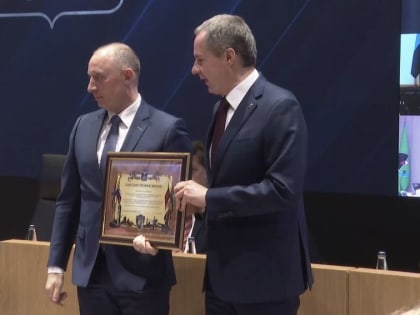 Вячеслав Гладков объяснил, зачем чиновники идут в отряд «БАРС-Белгород»