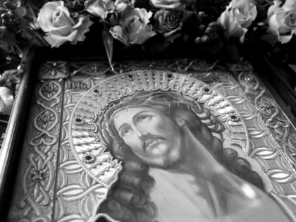 Епископ Савва принял участие в соборном богослужении в Свято-Троицком домовом храме здания Белгородской митрополии