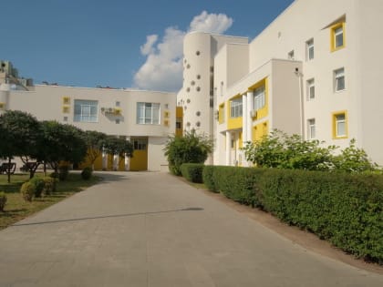 Вячеслав Гладков проинспектировал несколько строительных объектов Белгорода