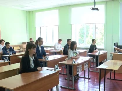 3300 белгородских выпускников написали ЕГЭ по русскому языку
