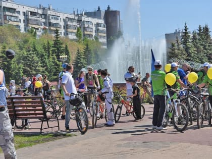 В Белгороде провели фестиваль технологий «КонСервер» и костюмированный велопарад