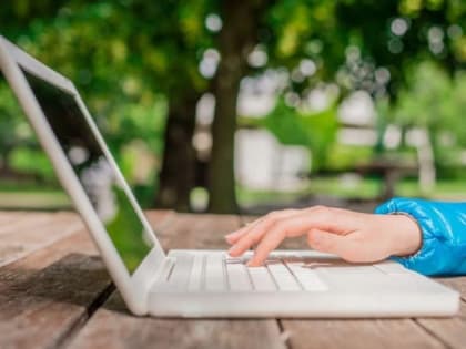 Сотрудники Росреестра сообщили белгородцам о преимуществах приложения «Госключ»