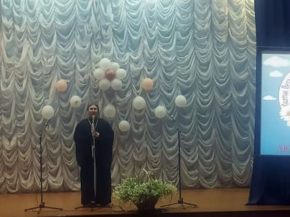 Настоятель Покровского храма села Иловка принял участие в праздничном концерте к Дню семьи, любви и верности