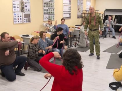 Сотрудники городской администрации научились оказывать первую помощь