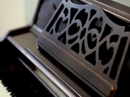 Вячеслав Гладков сообщил об оснащении девяти школ искусств музыкальными инструментами