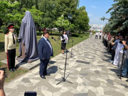 Настоящие герои нашего времени – в Старом Осколе открыли бюст Георгию Шуваеву