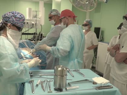 Курские медики провели для белгородцев мастер-класс по лапароскопии
