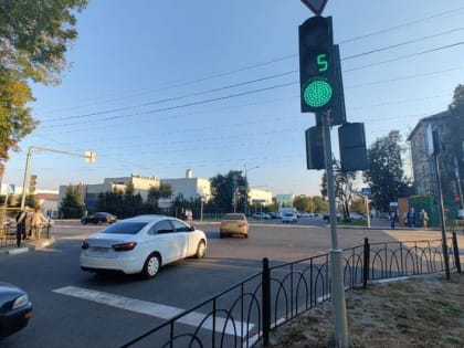 В Белгороде на пересечении улиц Студенческой и Некрасова изменена схема работы светофора