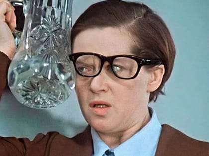 Давит, пульсирует, распирает. 5 самых распространённых видов головной боли