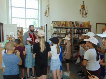 Дети летнего лагеря посетили Покровский собор