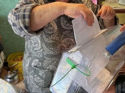 Вячеслав Гладков подвёл итоги первого дня досрочного голосования на выборах Президента РФ