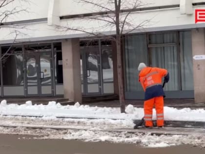 За первую рабочую неделю 2024 года в Белгороде вывезли почти 8 000 кубометров снега
