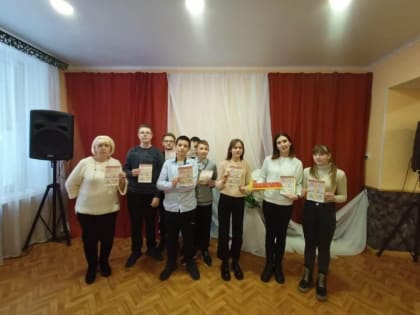 Троицкие культработники провели занятие «Безопасное использование бытовых электроприборов»