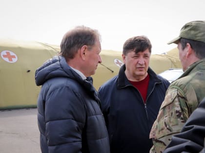 «Наш долг – быть рядом»: Юрий Клепиков навестил бойцов в военном госпитале