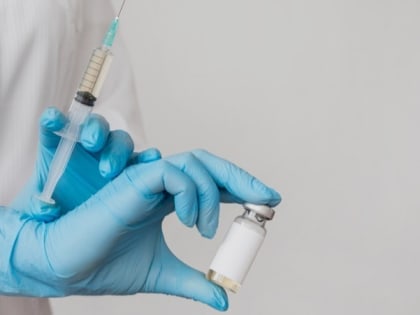 Вячеслав Гладков сообщил о поступлении вакцины от гриппа «Совигрипп»