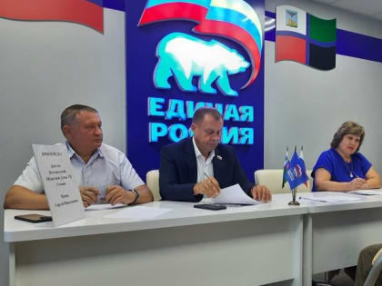 Жители Валуйского городского округа обратились за помощью к депутату Белгородской областной Думы