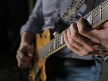 Как самоучки создали популярную в Губкине кавер-группу