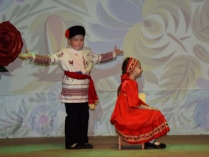 Культработники Сергиевского ЦКР губкинской территории провели итоговый концерт