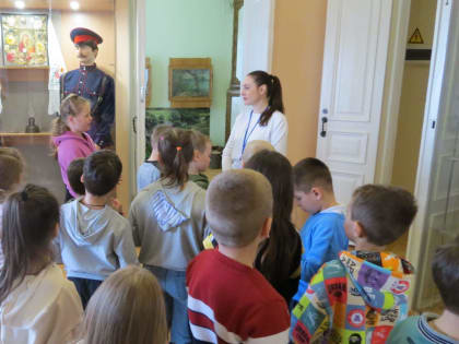 Учащиеся Чернянской средней школы № 1 посетили краеведческий музей