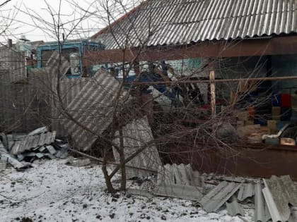 После ночного обстрела ВСУ территории Белгородчины пострадали 12 домов