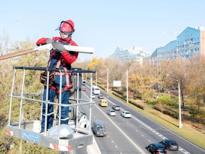 В Белгороде за январь 2024 года энергетики заменили 399 ламп и 69 светильников