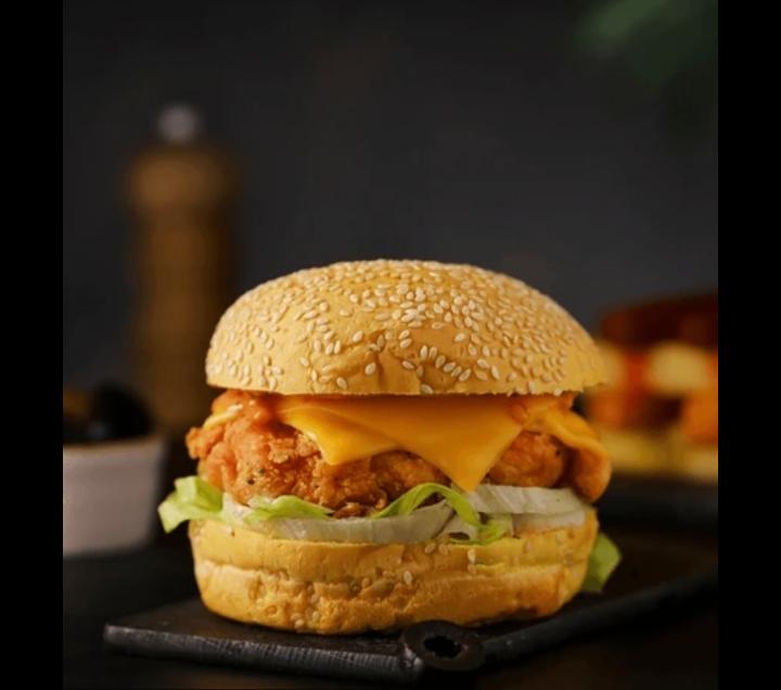 Chicken Cheese Burger