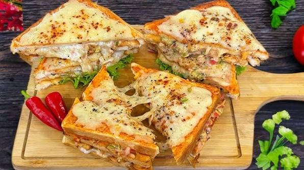Chicken Cheese Naga Sandwich