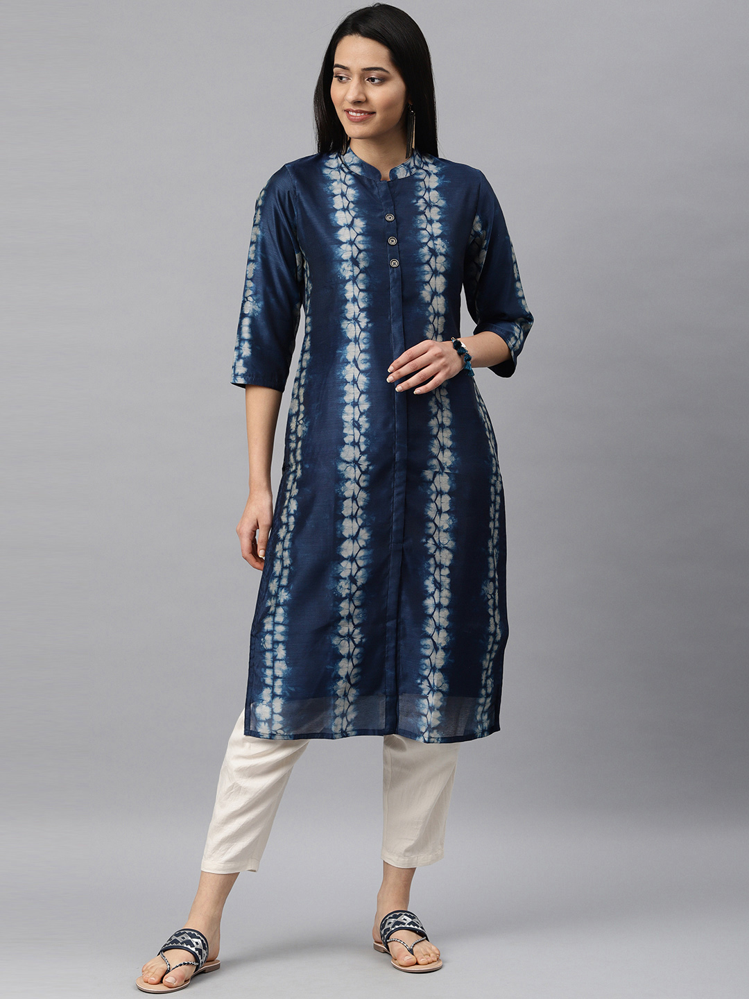 Soch Women Blue & Grey Dyed Straight Kurta Price in India