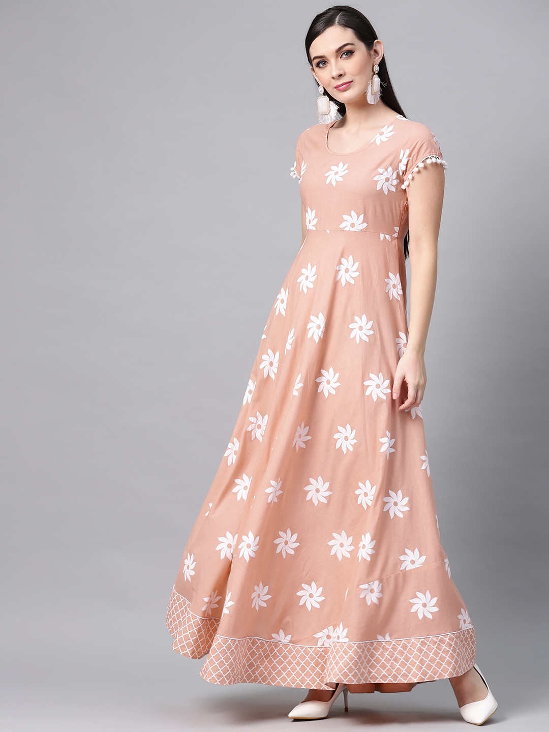 AKS Women Peach-Coloured & White Printed Maxi Dress Price in India
