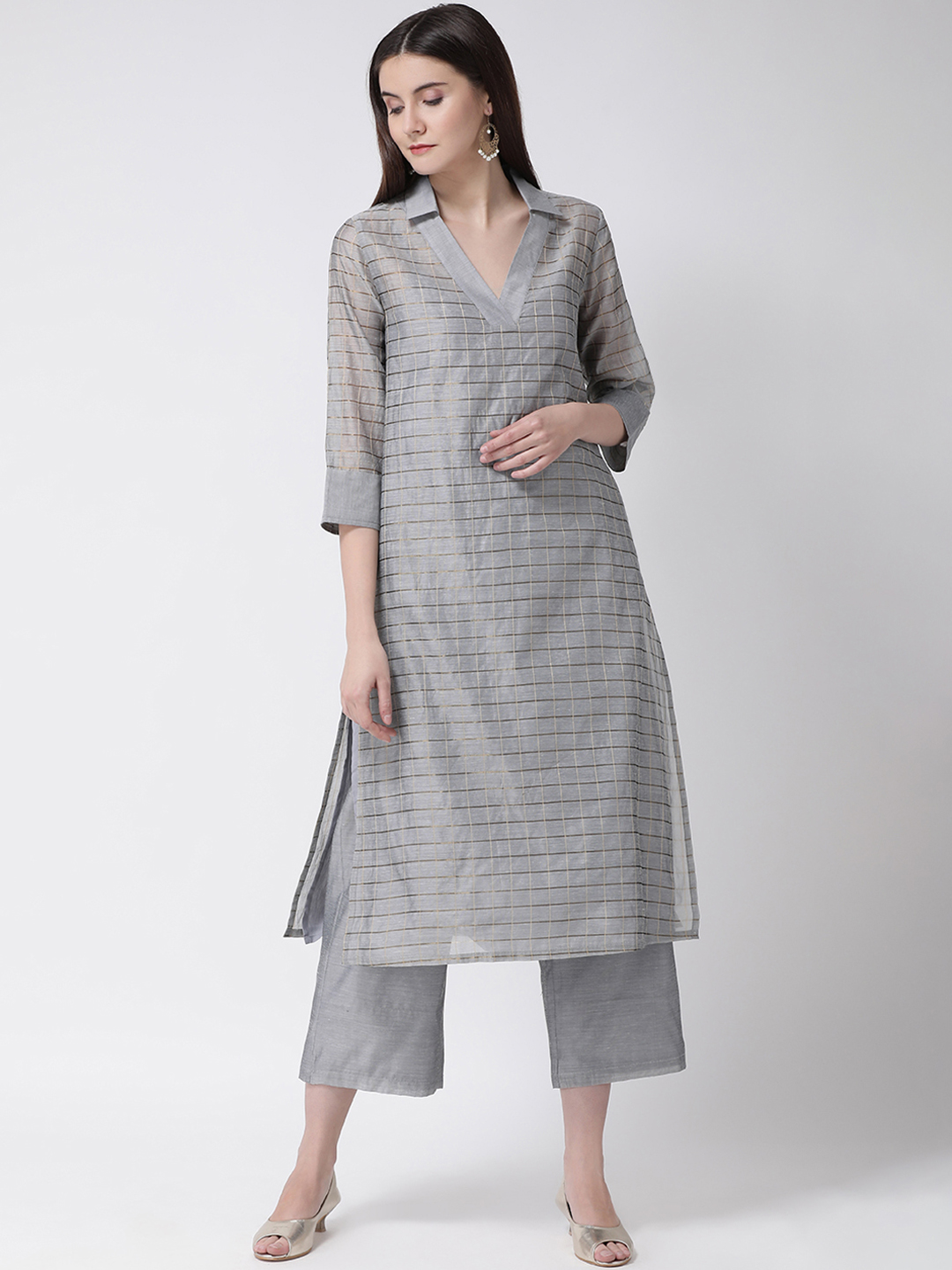 Aayna Women Grey & Gold-Toned Checked Straight Kurta Price in India