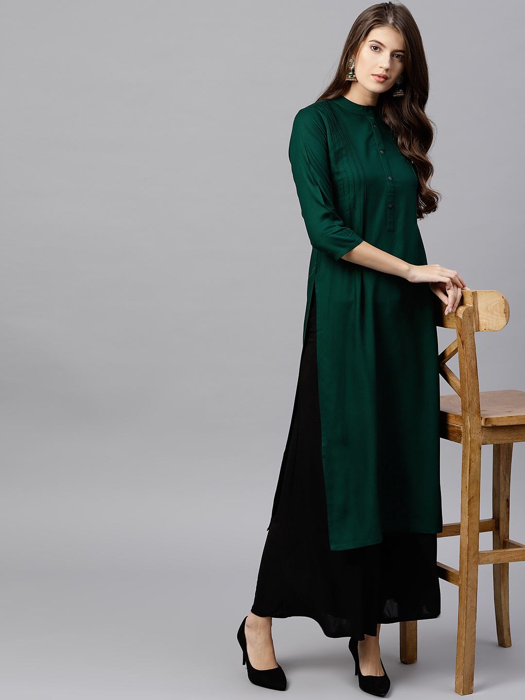 GERUA Women Green Solid Straight Kurta Price in India