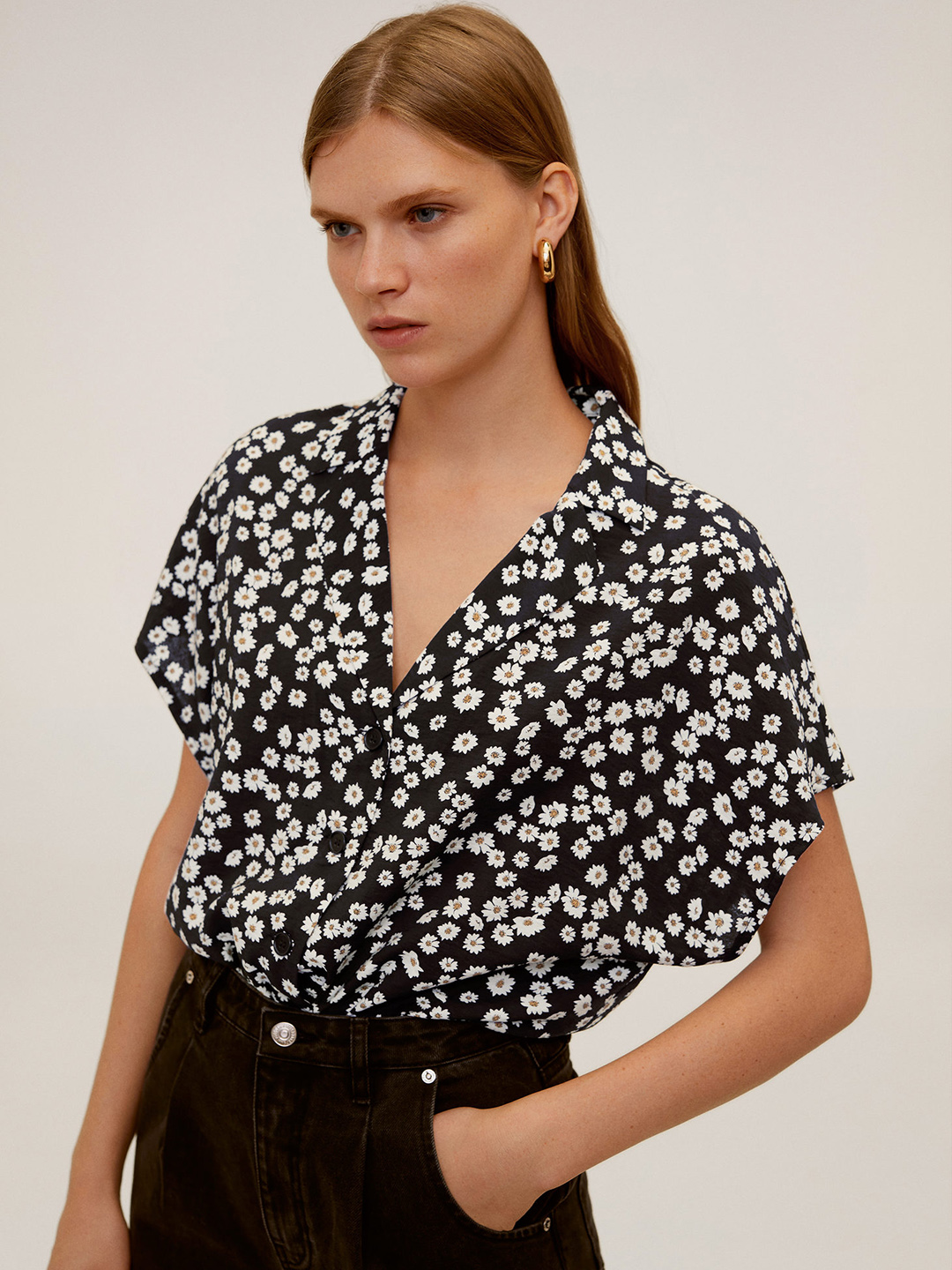 MANGO Women Black & White Floral Printed Regular Fit Casual Shirt Price in India