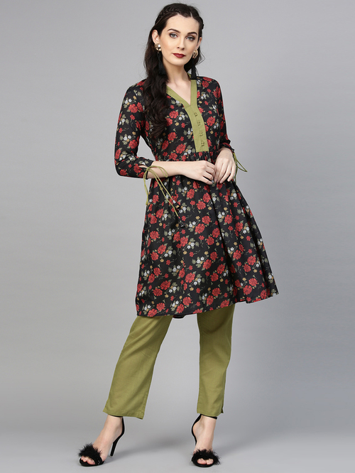 La Firangi Black Cotton Floral Print Kurti Pant Set Price in India