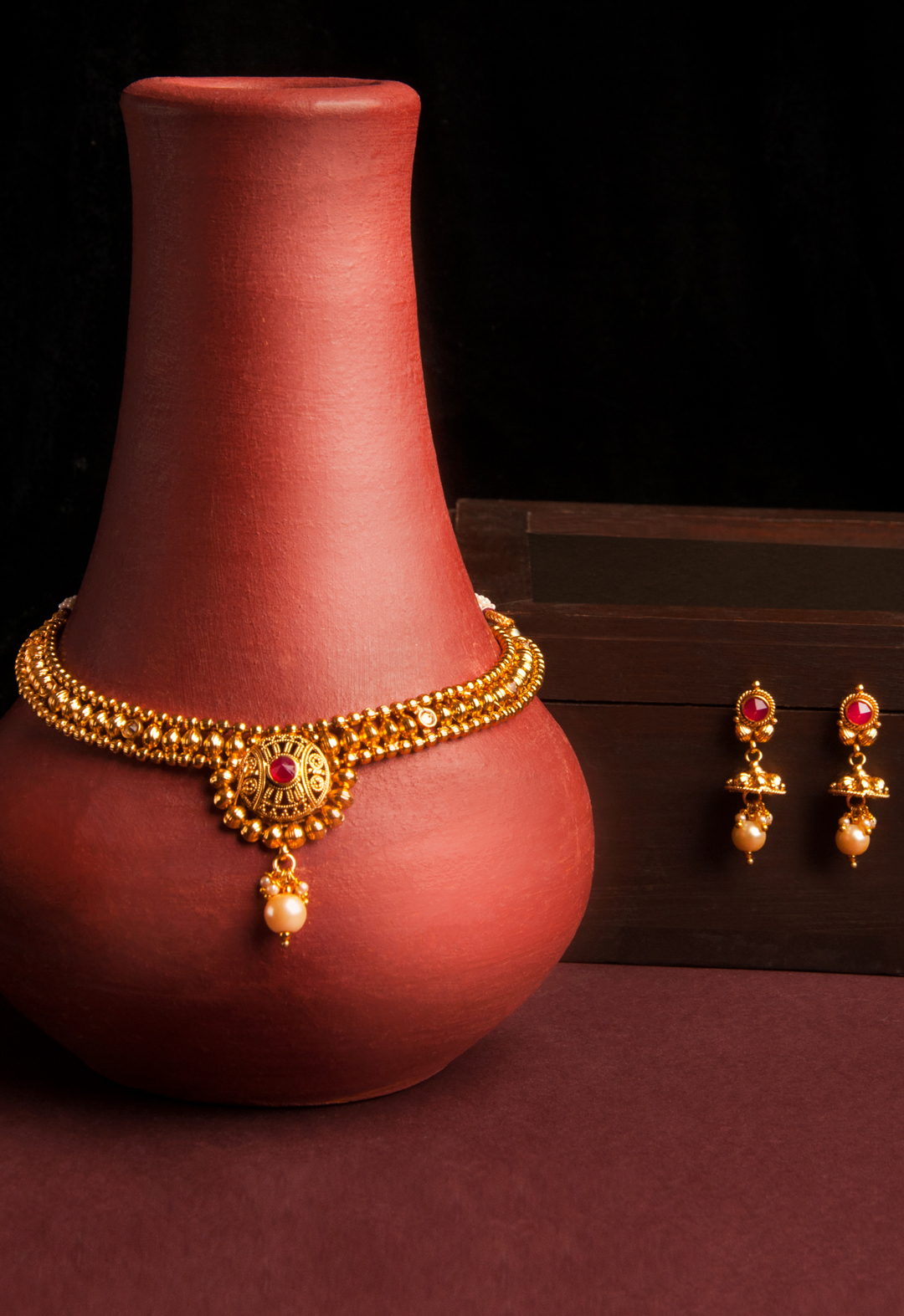 Rubans Women Gold-Plated & Red Kundan Studded Necklace Set Price in India