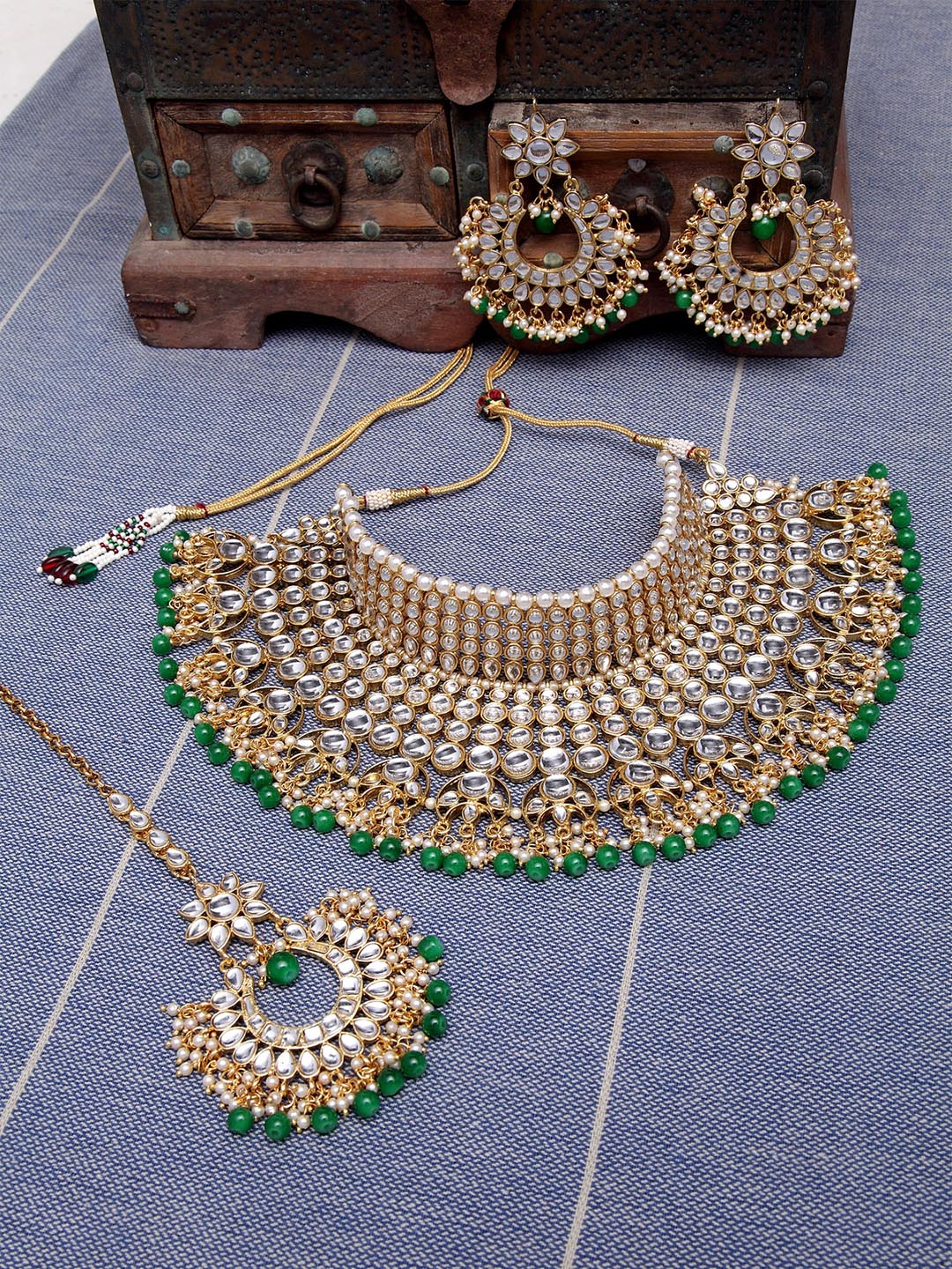 Shining Diva Gold-Plated Green & White Kundan Jewellery Set Price in India