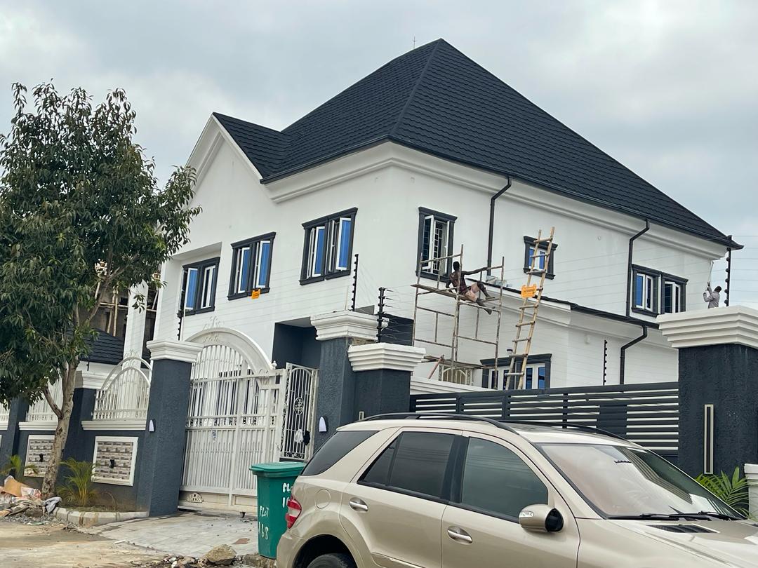 4 bedroom duplex