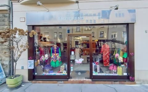 ANZIEHEND anders – Mode & Accessoires, Berrenrather Straße Köln