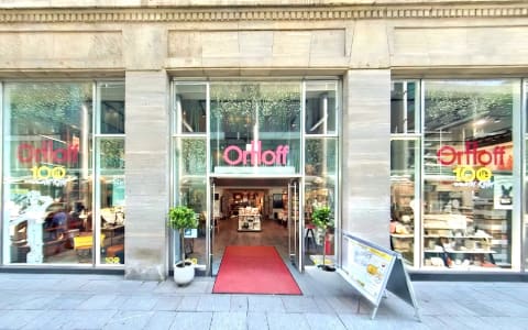 Ortloff – Bücher & Schreibwaren, Zeppelinstraße Köln