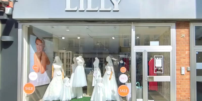 LILLY Brautkleider - Mode & Accessoires in Neumarkt-/Cäcilien-Viertel Köln