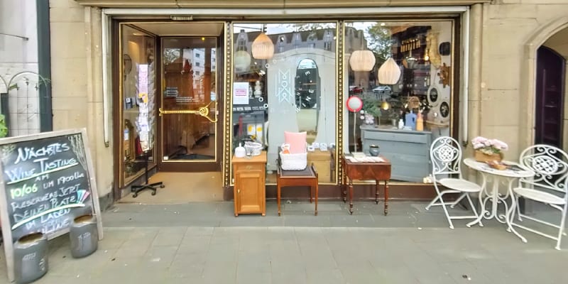 Modanese Wood and Wine - Wohnen & Einrichtung in Neumarkt-/Cäcilien-Viertel Köln