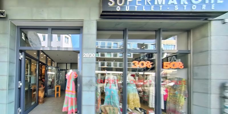 Supermarché Outlet-Store - Mode & Accessoires in Apostel-Viertel Köln