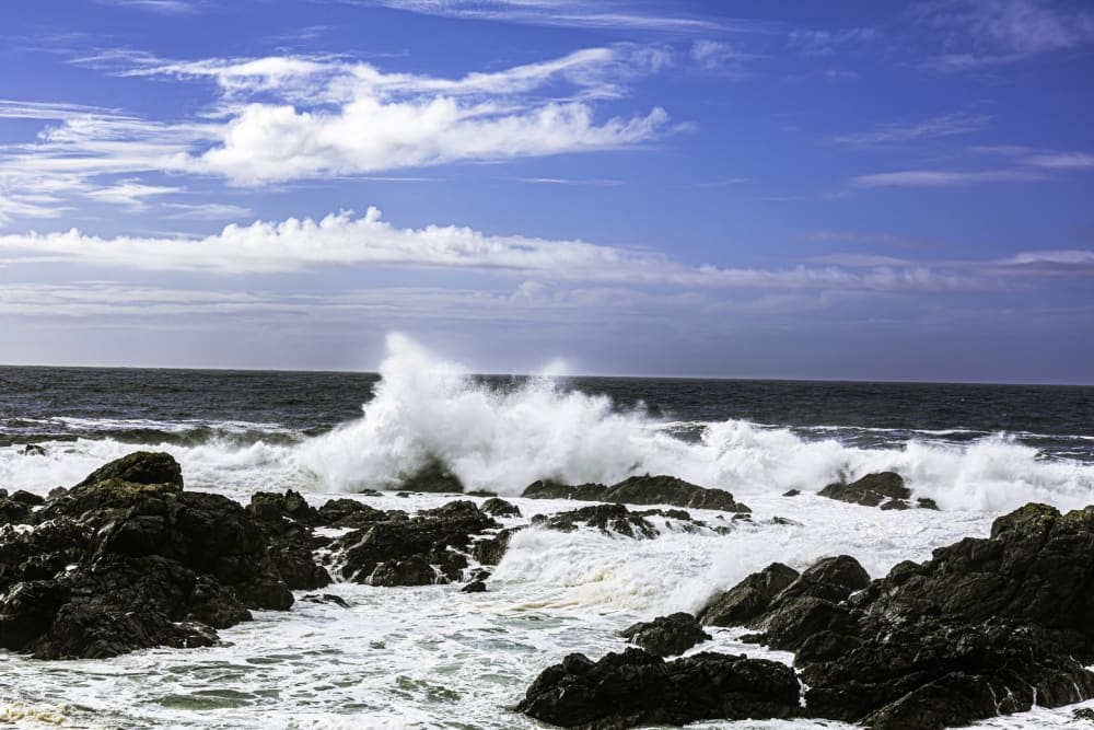 wave spray ucluelet bluesky